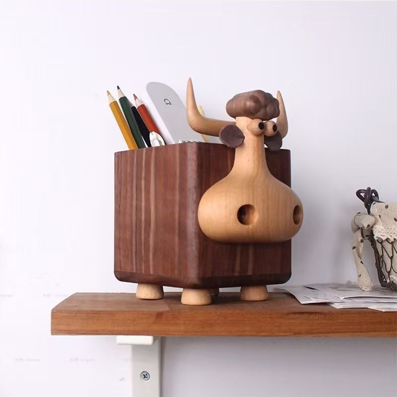 Personalized pen holder Wooden cow decorative desktop decoration Creative pen bucket for office use