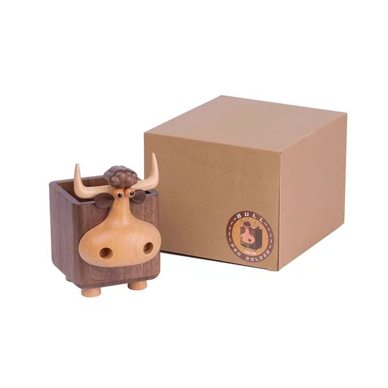 Personalized pen holder Wooden cow decorative desktop decoration Creative pen bucket for office use