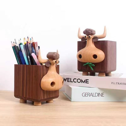 Personalized pen holder Wooden cow decorative desktop decoration Creative pen bucket for office use